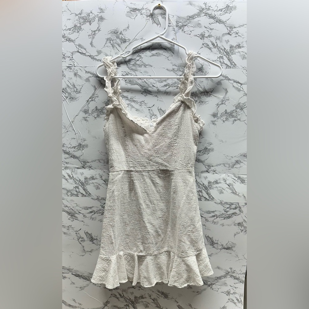 Elegant White Lace Trim Dress
